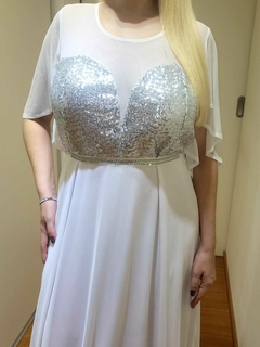 Imagen de VESTIDO LARGO DE FIESTA PARA NOVIA, CIVIL, CASAMIENTO. IDEAL PARA TODA OCASION. CON BUSTO DE LENTEJUELA, MANGAS EFECTO CAPA COMBINADO CON MICROTUL