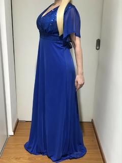 VESTIDO LARGO DE FIESTA CON BUSTO Y CINTURA DE LENTEJUELA. MODELO CRUZADO CON MANGAS DE MICROTUL - comprar online