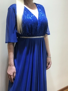 VESTIDO LARGO CRUZADO CON MANGA AL CODO DE MICROTUL, BUSTO DE LENTEJUELA, COMBINADO CON MICROTUL Y CINTURON DE STRASS - tienda online