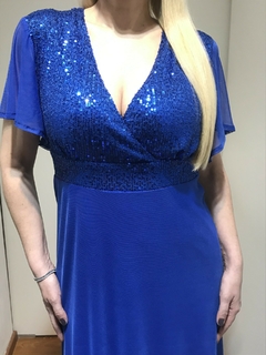 VESTIDO LARGO DE FIESTA CON BUSTO Y CINTURA DE LENTEJUELA. MODELO CRUZADO CON MANGAS DE MICROTUL - comprar online