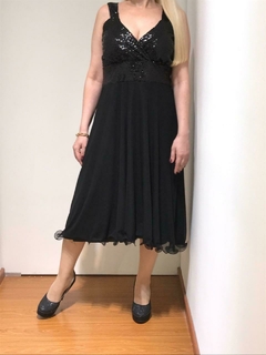 VESTIDO LARGO MIDI CON BRETEL CINTURA Y BUSTO DE LENTEJUELAS SUPER COMODO COMBINADO CON MICROTUL - Samar Moda