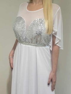 Imagen de VESTIDO LARGO DE FIESTA PARA NOVIA, CIVIL, CASAMIENTO. IDEAL PARA TODA OCASION. CON BUSTO DE LENTEJUELA, MANGAS EFECTO CAPA COMBINADO CON MICROTUL