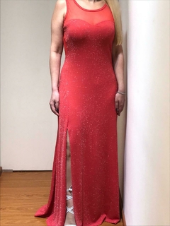 Imagen de VESTIDO CON TAJO Y COLA ESCOTE CORAZON