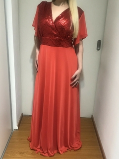 VESTIDO LARGO CON BUSTO Y CINTURA DE LENTEJUELA, COMBINADO CON MICROTUL - comprar online