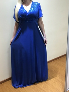 VESTIDO LARGO DE FIESTA CON BUSTO Y CINTURA DE LENTEJUELA. MODELO CRUZADO CON MANGAS DE MICROTUL en internet