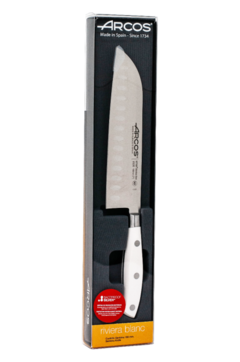 Cuchillo " Arcos" santoku alveolado 18 cm - comprar online