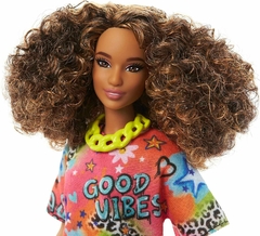 Barbie Fashionistas 201 Good Vibes HPF77 - Mattel na internet