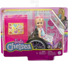 Boneca Barbie Família Chelsea Cadeira de Rodas - Mattel - comprar online