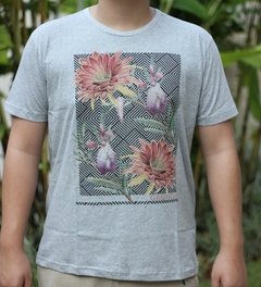 T-shirt - Flores na internet