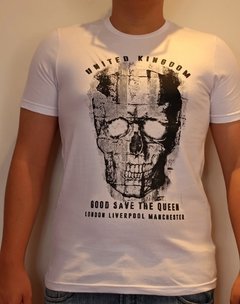 T-shirt - Caveira UK- TS22 na internet