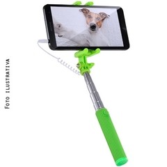 SELFIE STICK COM AC284 COMPATÍVEL COM APPLE E ANDROID SORTIDOS SEM OPÇÃO DE COR - MULTILASER na internet