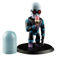 ACTION FIGURE DC COMICS MR FREEZE Q-FIG - loja online