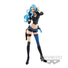 ACTION FIGURE - ONE PIECE - NEFELTARI VIVI - FLAG DIAMOND SHIP - CODE B