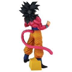 Imagem do ACTION FIGURE DRAGON BALL GT - SUPER MASTER STAR PIECE - GOKU SAIYAJIN 4 - THE BRUSH