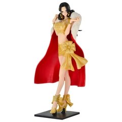 ACTION FIGURE ONE PIECE - GLITTER & GLAMOURS - BOA HANCOCK CHRISTMAS STYLE (AMARELA) na internet