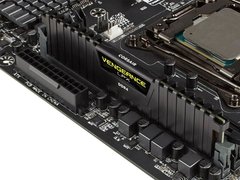 MEMORIA DESKTOP GAMER DDR4 \ CORSAIR \ CMK4GX4M1D2400C14 4GB 2400MHZ DIMM CL14 VENGEANCE LPX BLACK - Preech Informática - Informática e suas tecnologias