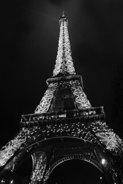 Torre Eiffel blanco y negro - comprar online