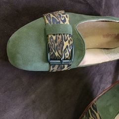 Loafers Gamuza Verde Seco en internet