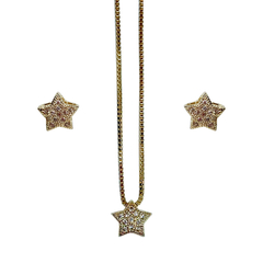 conjunto semijoia de brinco e colar em formato estrela com zircônias banhado a ouro 18k