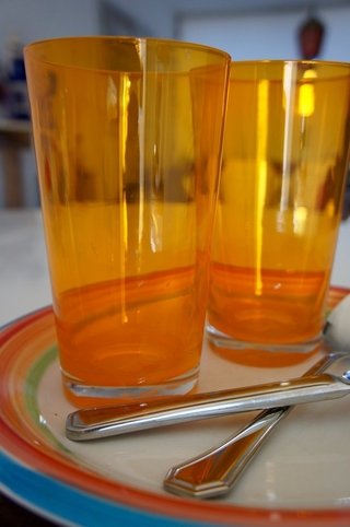 Vasos de Vidrio Naranjas (por compras mayores a 6 unidades 10% off)