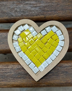 Kit Mosaico Coração amarelo
