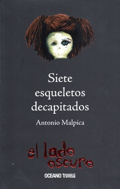 Siete esqueletos decapitados