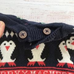 Sweater motivo navideño. H&M. 4-6 meses en internet