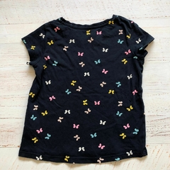 Remera manga corta mariposas. H&M. T 1,5 - 2 años en internet