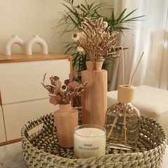 Difusor de vidrio con varillas y capuchón de madera - Mina Deco & Home