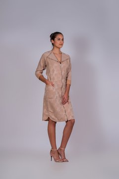 Vestido tipo casaco manga 3/4 em jacquard - comprar online