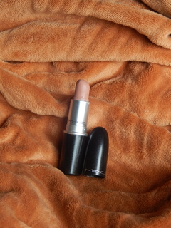 LABIAL ORIGINAL MAC COSMETICS -TONO STRIPPED