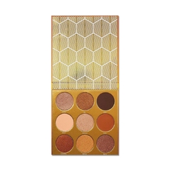 The Warrior Eyeshadow Palette juvias place en internet