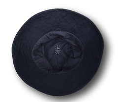 Chapéu em lã preta - comprar online