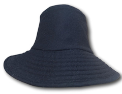 Chapéu em lã preta