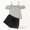 Conjunto saia shorts Vic & Vicky