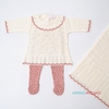 Saída de maternidade tricot Luísa MFC off white/rosê