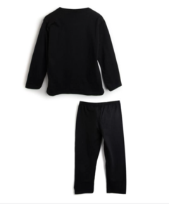 Pijama infantil menino esqueleto preto brilha no escuro