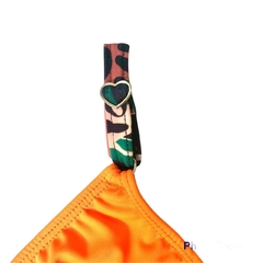 Triangulito Sumatra Naranja Combinado Tiras Largas - comprar online