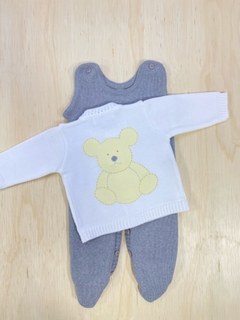 Conjunto cinza e branco urso sentado amarelinho - Baby Fio Tricot Infantil