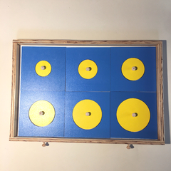 Gabinete Geométrico (azul y amarillo) - comprar online