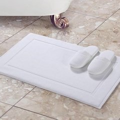 Pie de baño 650 grs/m2