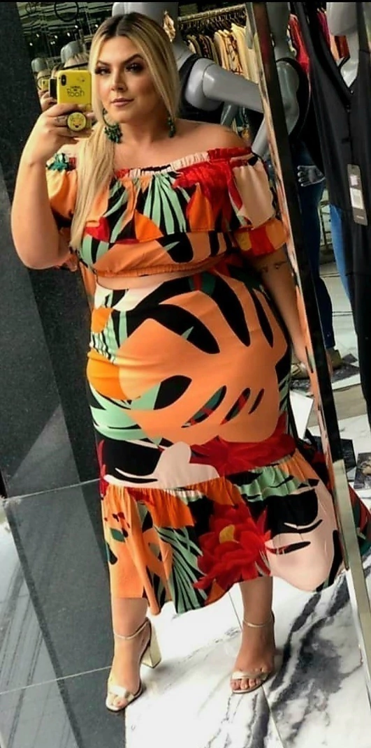 Saia Midi Laranja Estampado Plus Size