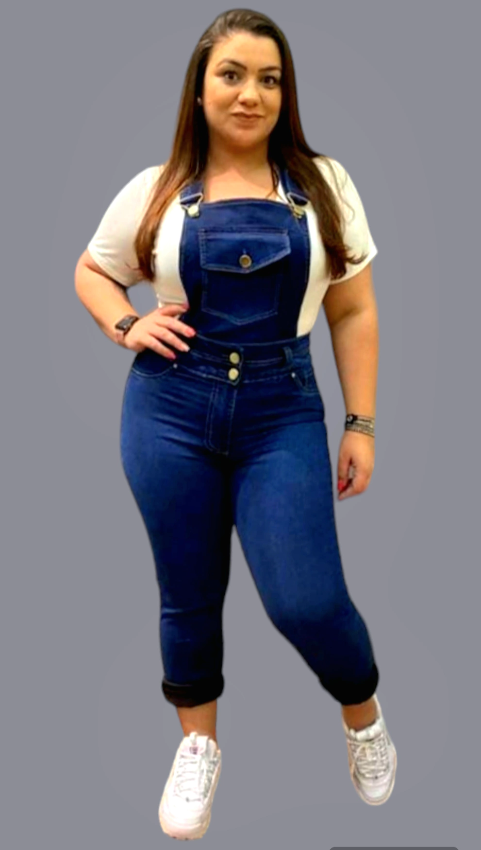 Jardineira Jeans 2 em 1 Plus Size