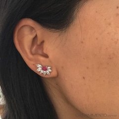 Brinco Ear Cuff Semi Joia Zircônias Vermelhas e Brancas Ródio 2