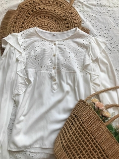 Blusa broderie con botones