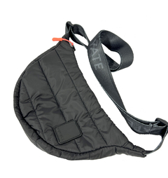 Bandolera Puffer Negra - comprar online