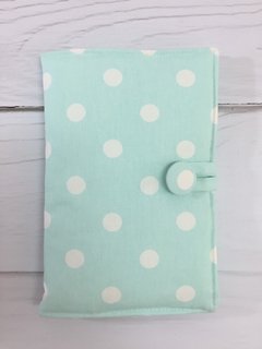 FUNDA LIBRETA SANITARIA VERDE AGUA CON LUNARES BLANCOS