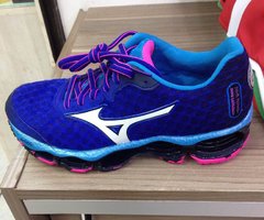 Mizuno Wave Prophecy 4