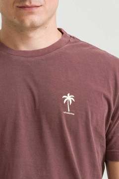 Camiseta Estonada coconut tree - comprar online