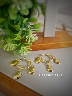 190038 Piercing fake